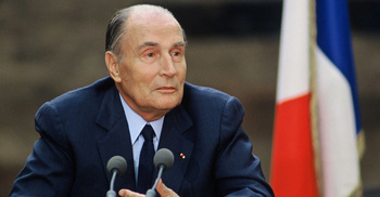 Vers la fin de la Ve République ? La victoire posthume de François Mitterrand