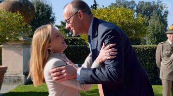 Nouveau signe de la relégation de Macron : Merz se rapproche de Meloni