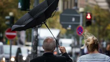 Vents violents : voici les 8 départements placés en vigilance jaune ce samedi