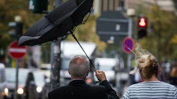 Vents violents : voici les 13 départements placés en vigilance jaune ce samedi