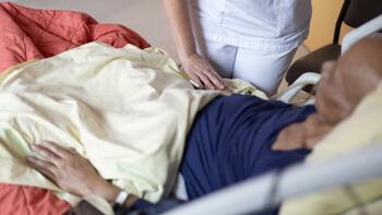 Fin de vie : quel est le calendrier du projet de loi évoqué ce mercredi par Emmanuel Macron lors de ses voeux ?