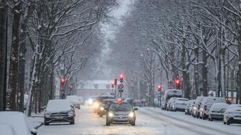 Neige et verglas : au moins cinq morts dans des accidents de la circulation en France