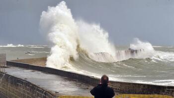 Vagues-submersion : voici les deux départements placés en vigilance jaune ce mardi