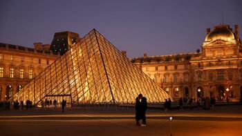 Musée du Louvre : le prix d’entrée pour les visiteurs extra-européens sera augmenté de 45% dès 2026