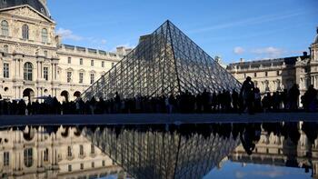 Vol au Louvre : le musée face à une grève reconductible lancée ce lundi