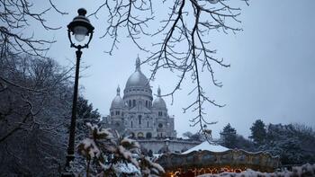 Neige à Paris : les incroyables images de la capitale transformée en station de ski en 1946 (vidéo)