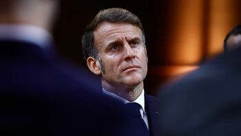 Macron ou la comédie du vide