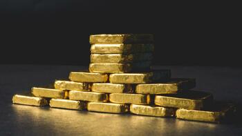 700.000 euros en lingots et pièces d'or : ce Lyonnais découvre un incroyable trésor en creusant son jardin pour y (…)