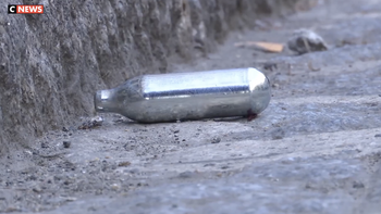 «Ce sont quasiment les mêmes effets que le cannabis ou la cocaïne» : la lutte contre la consommation du protoxyde (…)