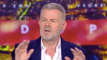 «Les gens s'essuient sur la France comme on s'essuie les pieds sur un paillasson» pour Éric Naulleau