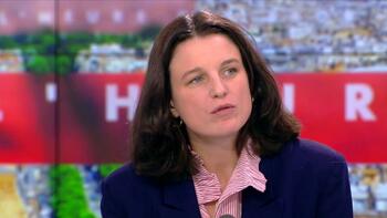 «Les politiques se sentent obligés d'écrire un livre pour exister, c'est devenu un passeport médiatique», raille (…)