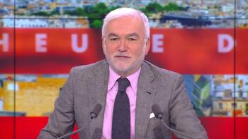 L'édito de Pascal Praud : «Comment démêler le vrai du faux, entre le risque d'une guerre avec Vladimir Poutine et&nbsp;(…)