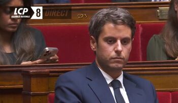 [SATIRE A VUE] Le quatrième nom du parti macronien est trouvé. Avis aux collectionneurs !