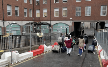 [EDITO] Le pouvoir irlandais veut « accélérer le rythme » de la remigration