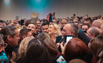 À deux mois des municipales, Marine Le Pen et le RN plus conquérants que jamais