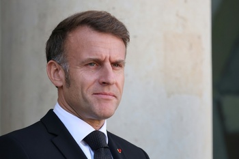 Emmanuel Macron rejoint François Hollande au palmarès de l'impopularité record