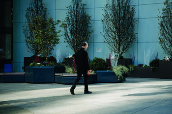 Coup de frein sur les embauches, plans de licenciement, le tableau est sombre pour le marché du travail américain