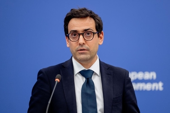 Le 100 % voitures électriques en 2035, c'est fini !