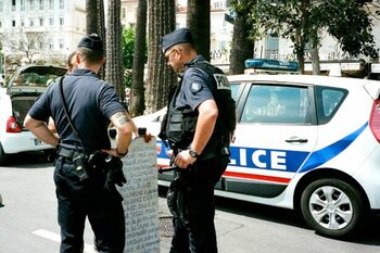 [TRIBUNE] Filatures, tentatives d’enlèvement : quand les délinquants intimident la police