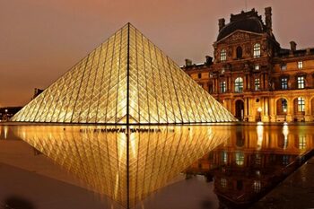 [SATIRE A VUE] Braqueur du Louvre : si on lui avait dit que c’était le patrimoine français !