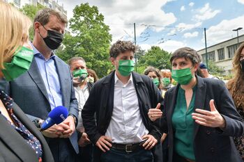 A Saint-Ouen, les dessous de la démission de la candidate écologiste Sabrina Decanton, et l'ombre des mélenchonistes