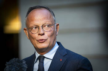 Budget : Edouard Philippe menace de faire dérailler le plan Lecornu