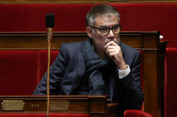 Adopter un budget sans 49.3 avant Noël ? Au PS, Olivier Faure bientôt seul à y croire