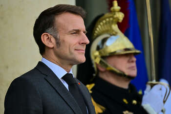 Budget : Emmanuel Macron s'en mêle