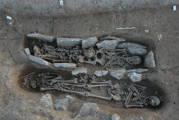 Une cité des morts révélée au Mans : 800 sépultures médiévales exhumées