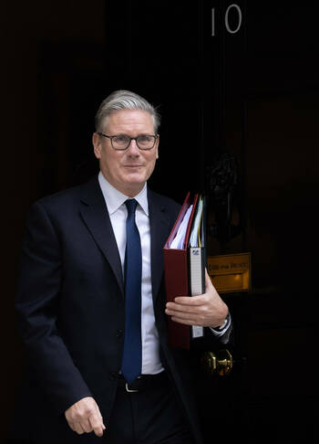 Ukraine : aligné sur les pays européens, le Royaume-Uni durcit ses sanctions contre la Russie