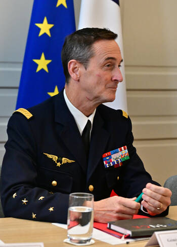 Le général Fabien Mandon, une approche choc qui fait des émules